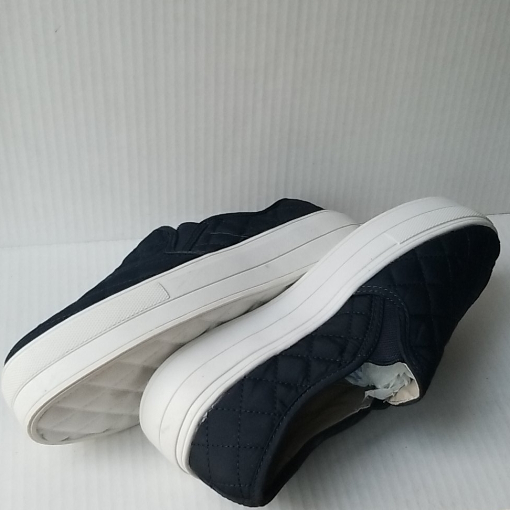 SOLD!!!SIZE 6.5 Wanted Railway Black Sneakers - Picture 7 of 7